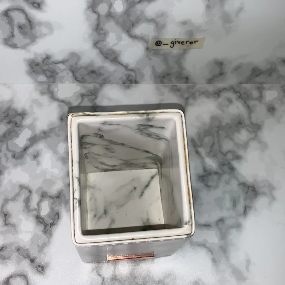Marble Faux Leather BH Cosmetics Angled Brush Holder - Marble